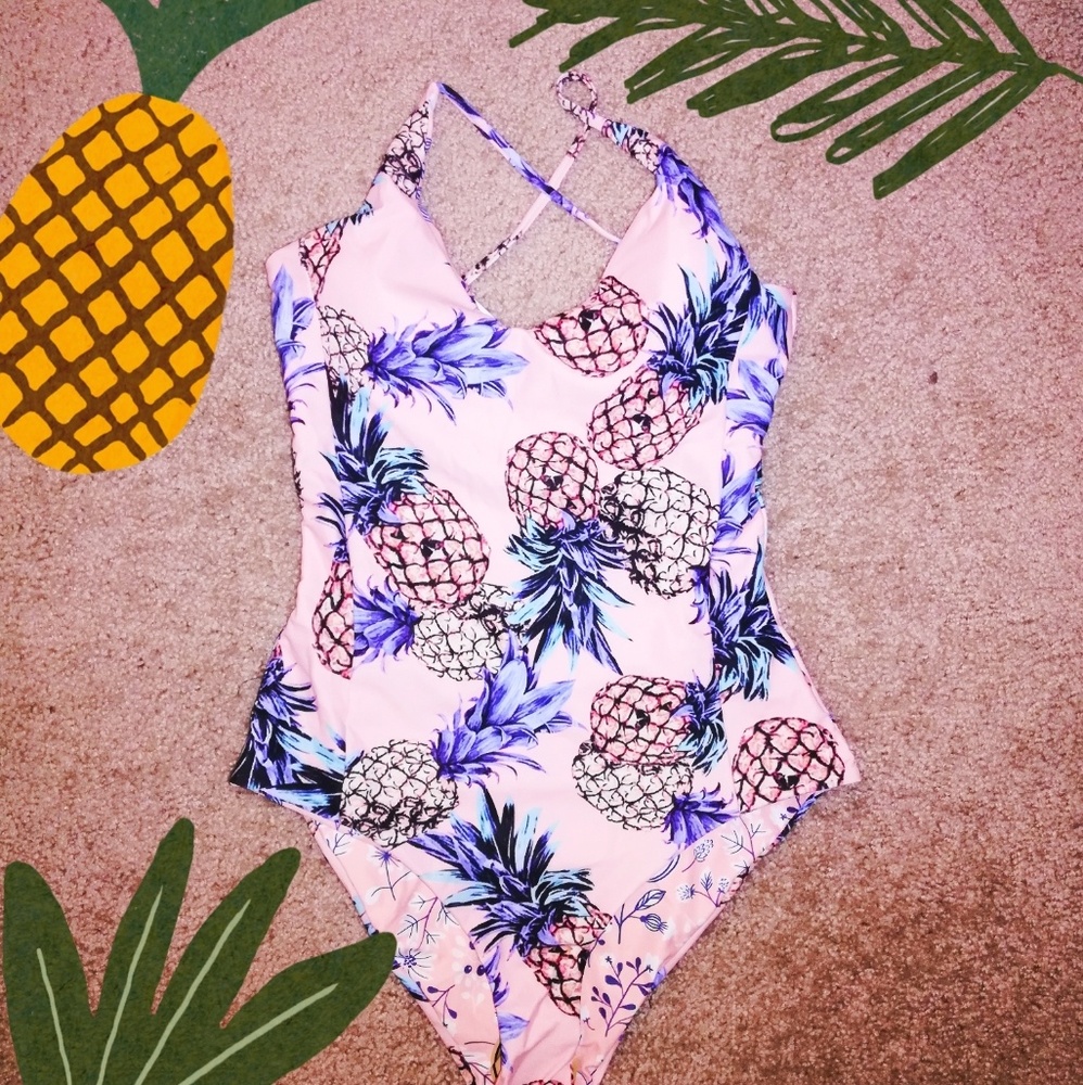 Reversible One Piece Bathing Suit (2 Style in 1) - Picture 2 of 8